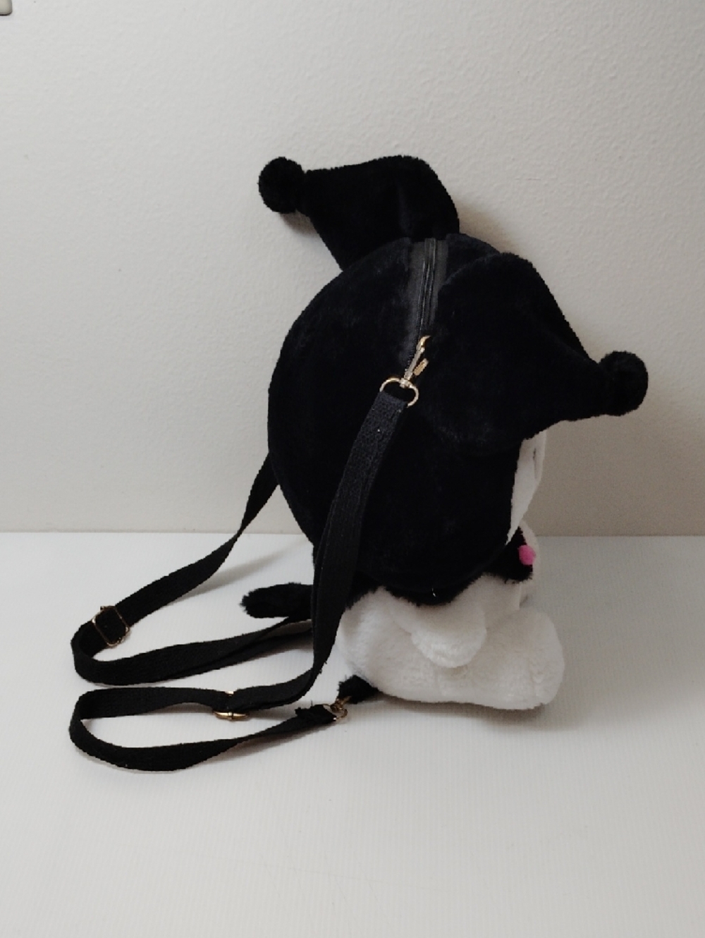 Sanrio Hello Kitty And Friends, Kurami Plush Backpack - Picture 6 of 11